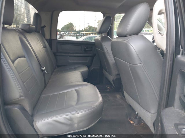 3C6UR4HL3GG329916 RAM 2500 Tradesman