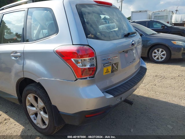 JF2SJABC6GH463664 Subaru Forester 2.5i