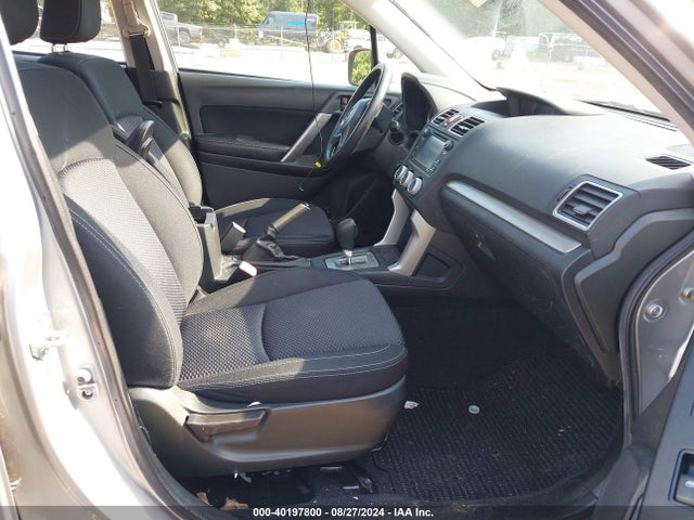 JF2SJABC6GH463664 Subaru Forester 2.5i