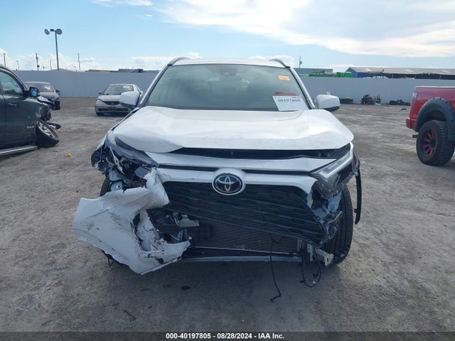 Toyota Rav4 Xle 2023 2T3W1RFV7PW288393 Image 13