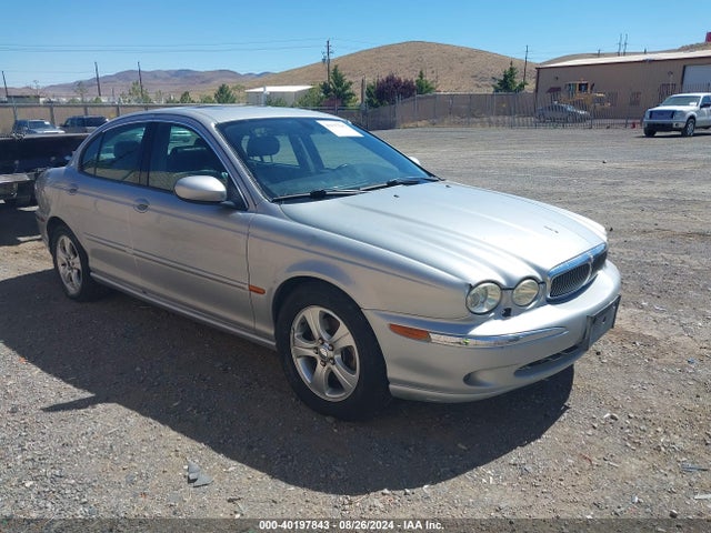 2002 JAGUAR X-TYPE SAJEB51C72WC06667 Photo 0