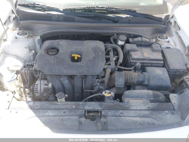 3KPF24AD4ME391485 KIA FORTE FE