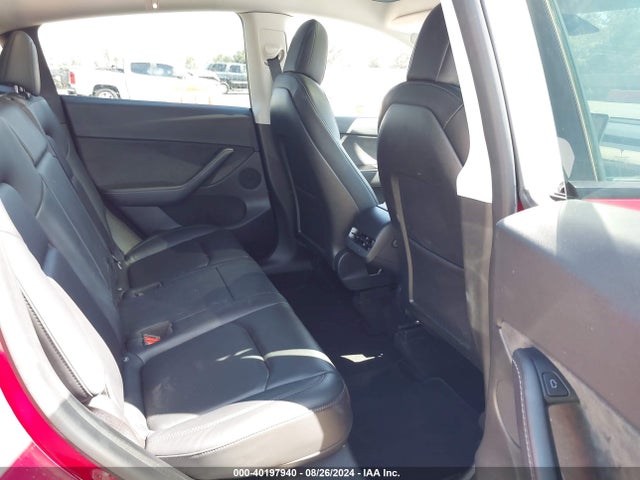 2022 TESLA MODEL Y 7SAYGDEE9NF386813 Photo 7