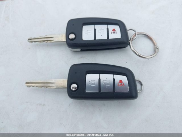 5N1AT2MV1KC833980 Nissan ROGUE S