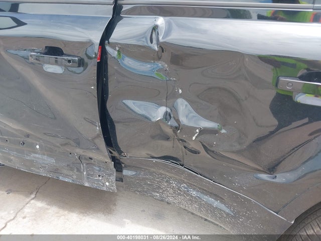 SALE27EU1P2196977 Land Rover Defender 110 X-dynamic Se