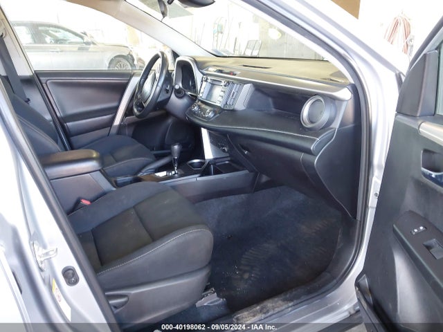 Toyota Rav4 Xle 2018 2T3RFREVXJW736732 Image 5