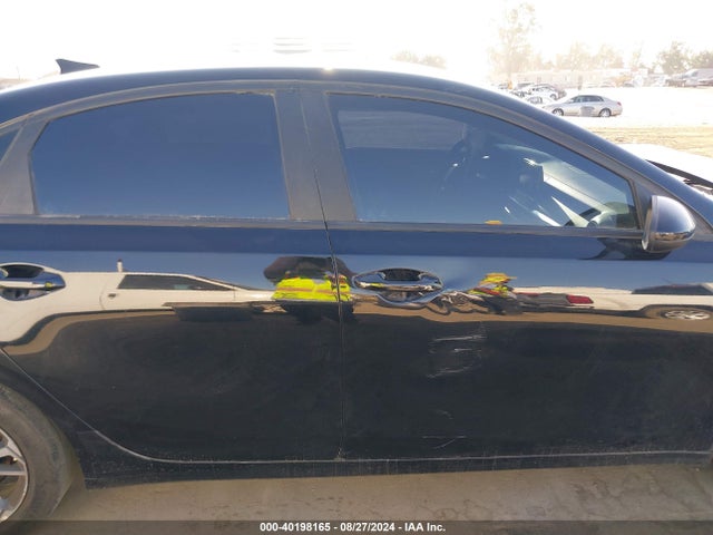 KIA Forte Lxs 2023 3KPF24AD6PE584919 Image 13