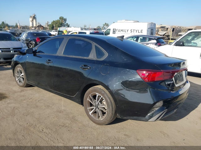 KIA Forte Lxs 2023 3KPF24AD6PE584919 Image 3