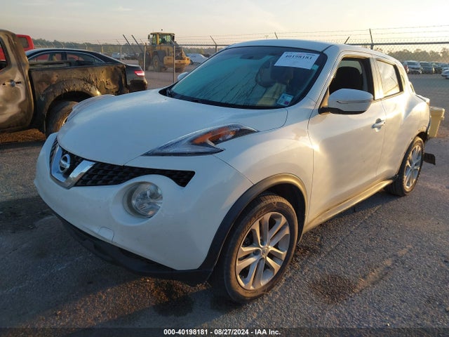 Nissan JUKE S 2015 JN8AF5MR9FT510738 Image 2
