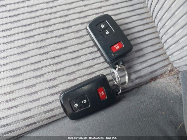 JTDZN3EU6HJ064300 Toyota Prius V Three