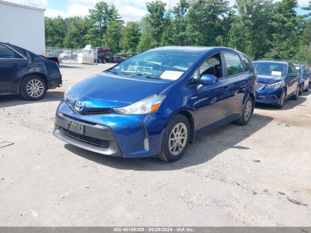 JTDZN3EU6HJ064300 Toyota Prius V Three