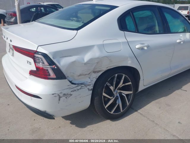 7JR102FK1LG037158 Volvo S60 T5 Momentum