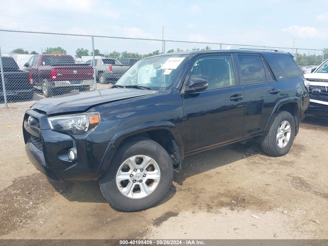 Toyota 4runner Sr5 Premium 2017 JTEBU5JR7H5463061 Image 2