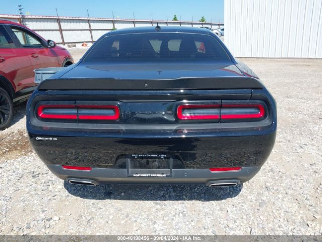 2C3CDZJG7PH549562 Dodge Challenger Gt