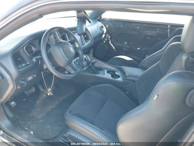 2C3CDZJG7PH549562 Dodge Challenger Gt