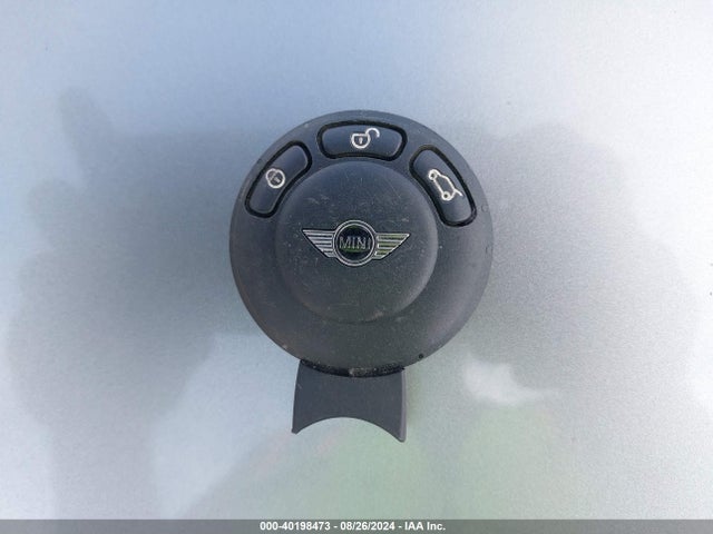 2016 MINI COUNTRYMAN WMWZC5C51GWU03041 Photo 10