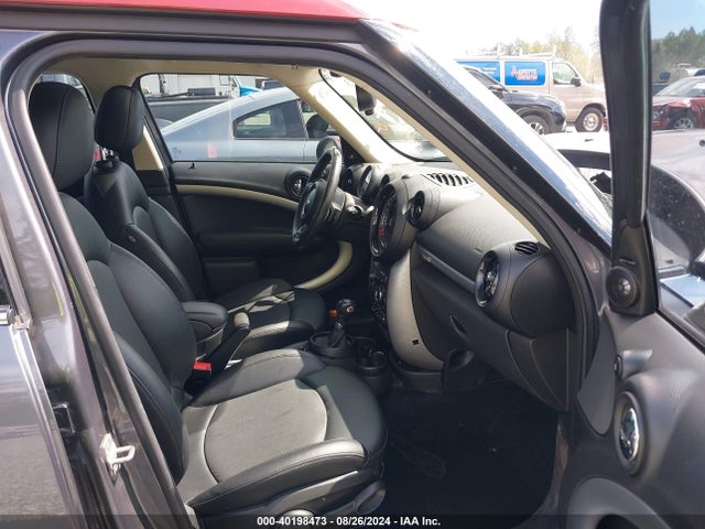 2016 MINI COUNTRYMAN WMWZC5C51GWU03041 Photo 4