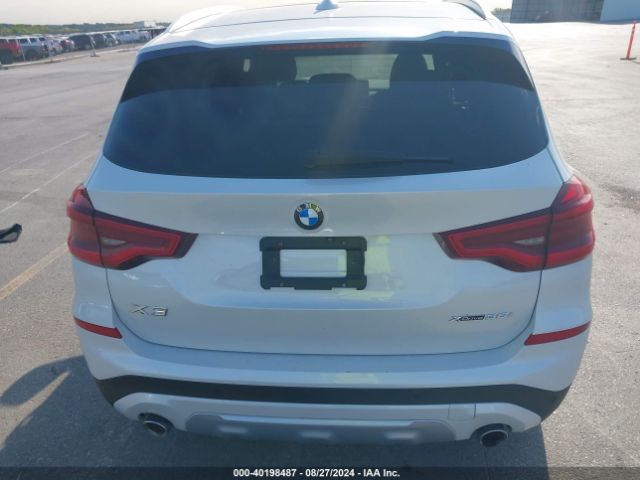 5UXTR9C59KLE18333 BMW X3 Xdrive30i