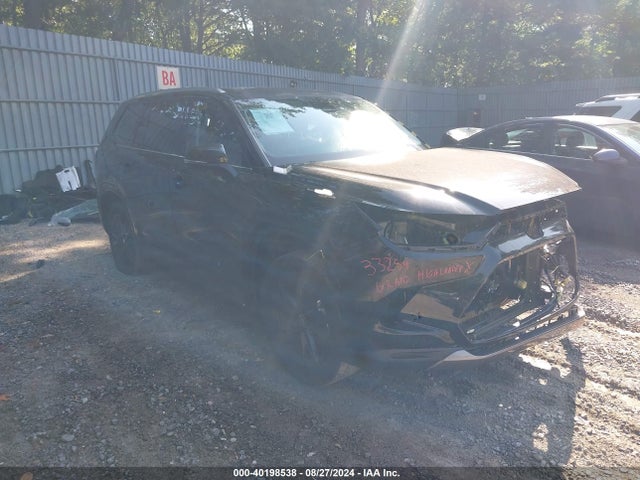 Toyota Grand Highlander Limited 2024 5TDAAAB54RS039023 Image 1