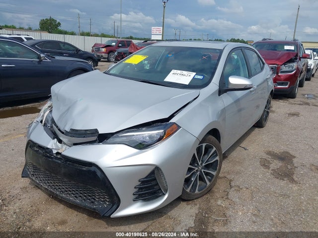 Toyota COROLLA SE 2018 2T1BURHE6JC054606 Image 2