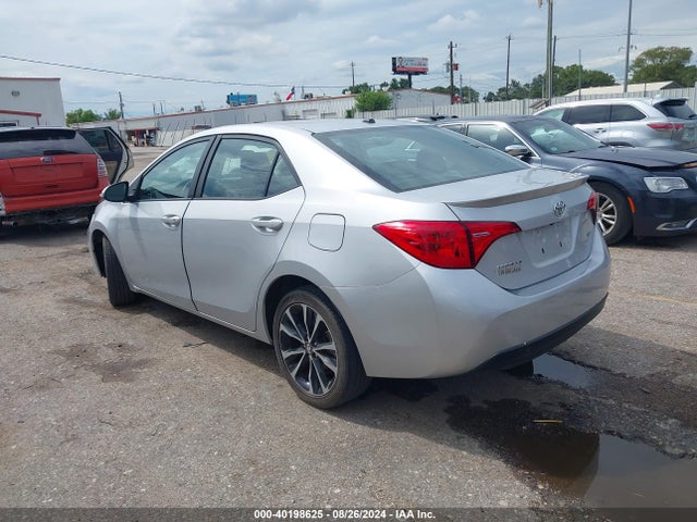 Toyota COROLLA SE 2018 2T1BURHE6JC054606 Image 3