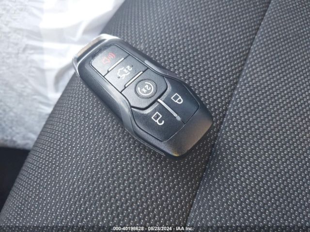 1FA6P8AM3F5325412 Ford Mustang V6
