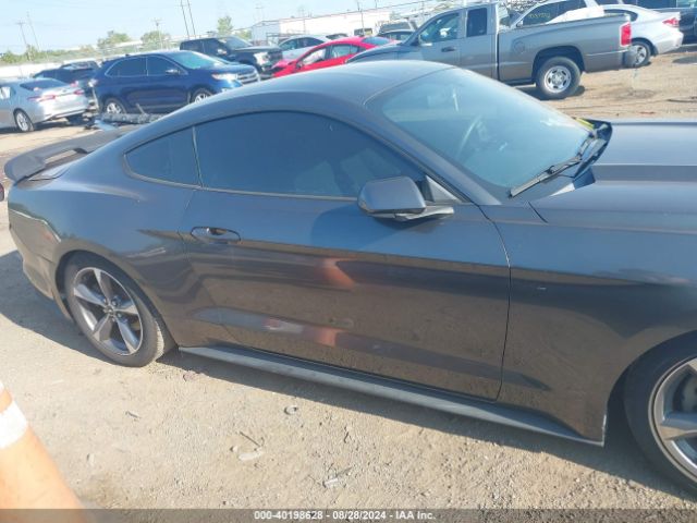 1FA6P8AM3F5325412 Ford Mustang V6