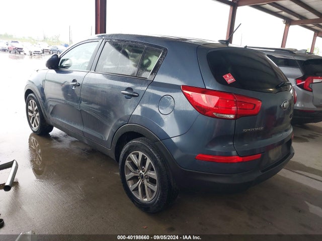 KIA Sportage Lx 2016 KNDPB3AC0G7818994 Image 3