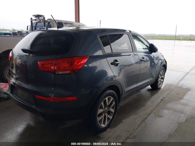 KIA Sportage Lx 2016 KNDPB3AC0G7818994 Image 4