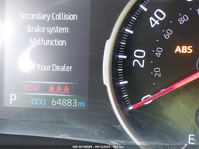 Toyota Rav4 Xle 2019 JTMW1RFV0KD504008 Image 16
