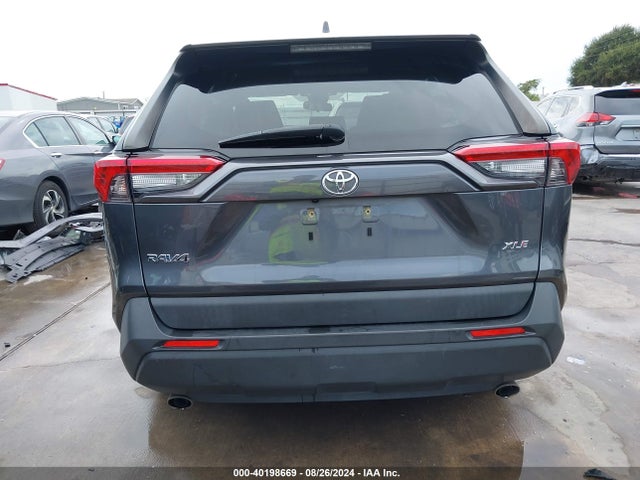 Toyota Rav4 Xle 2019 JTMW1RFV0KD504008 Image 17