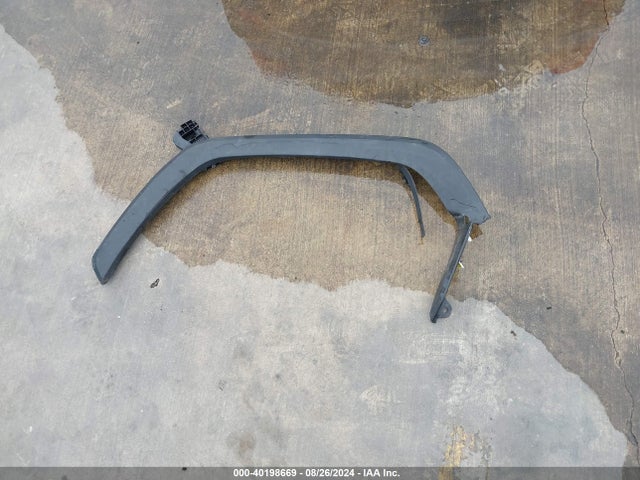 Toyota Rav4 Xle 2019 JTMW1RFV0KD504008 Image 12