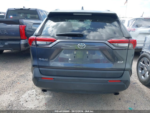 Toyota Rav4 Xle 2019 JTMW1RFV0KD504008 Image 21