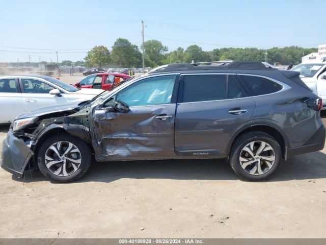 4S4BTGPD3M3108825 Subaru Outback Touring Xt