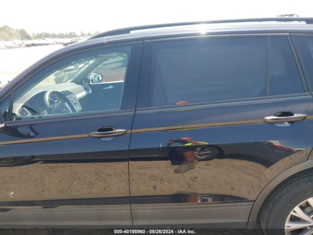 3VV1B7AX8JM021388 Volkswagen Tiguan 2.0t S