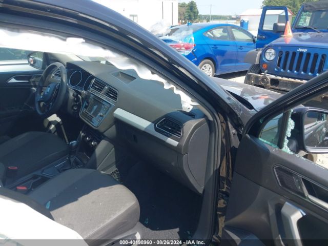 3VV1B7AX8JM021388 Volkswagen Tiguan 2.0t S