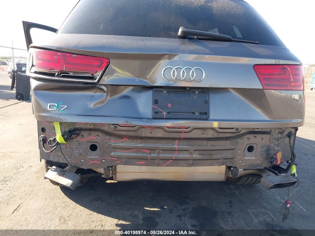 WA1LAAF73KD007664 Audi Q7 55 Premium/55 Se Premium