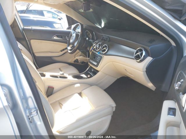 W1NTG4GB9LU040185 Mercedes-Benz Gla 250 4matic