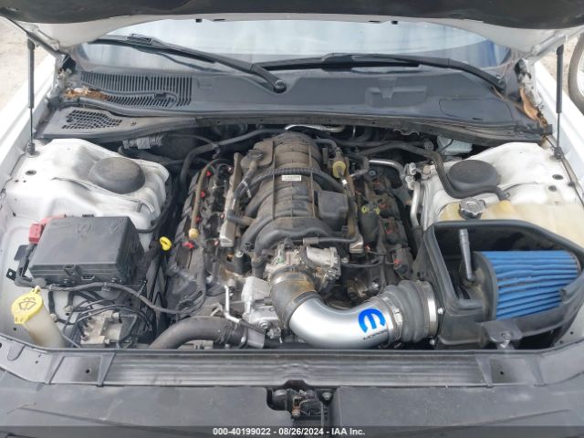 2C3CDZBT8JH332959 Dodge Challenger R/t