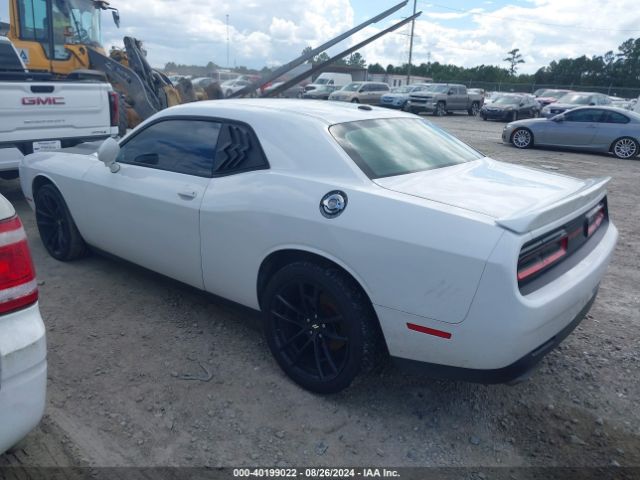 2C3CDZBT8JH332959 Dodge Challenger R/t