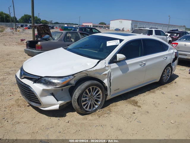 Toyota Avalon Hybrid Limited 2016 4T1BD1EB7GU054357 Image 2
