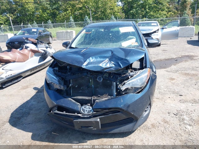 Toyota COROLLA LE 2018 2T1BURHE8JC978304 Image 12