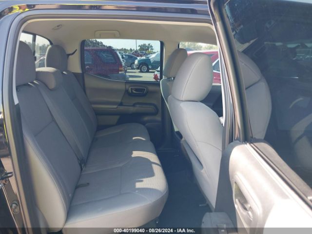 5TFAX5GN7HX100114 Toyota Tacoma Sr