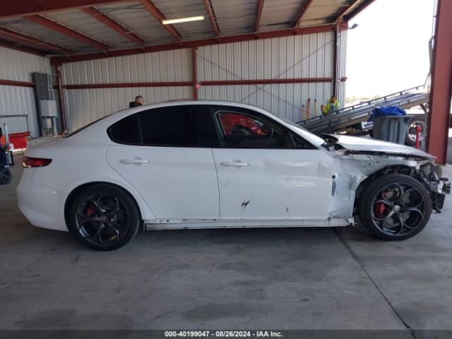 ZARFAMBN5K7602996 Alfa Romeo Giulia Ti Sport Rwd