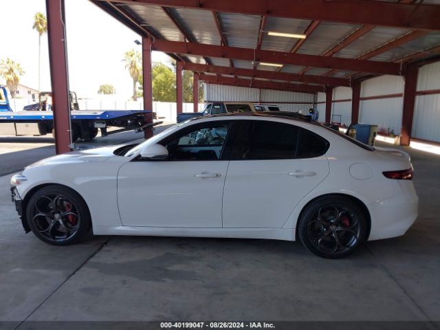 ZARFAMBN5K7602996 Alfa Romeo Giulia Ti Sport Rwd