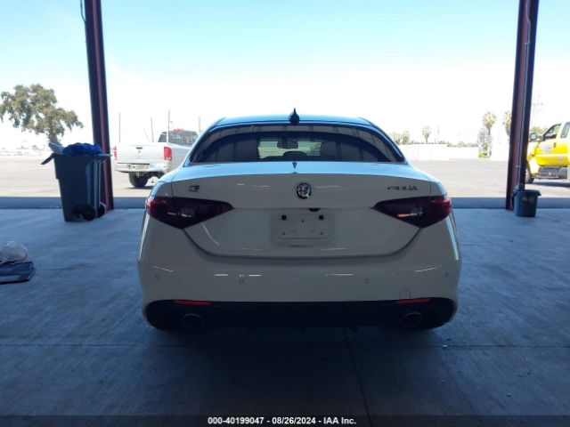 ZARFAMBN5K7602996 Alfa Romeo Giulia Ti Sport Rwd