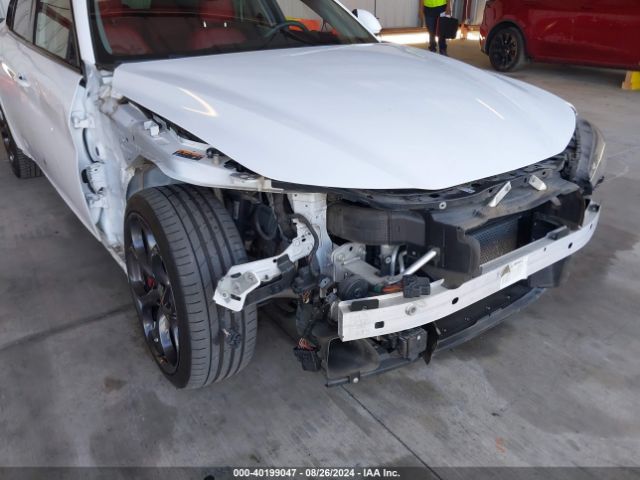 ZARFAMBN5K7602996 Alfa Romeo Giulia Ti Sport Rwd