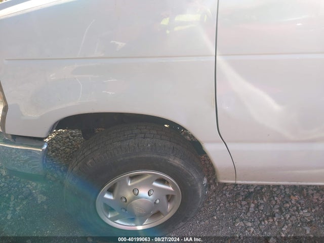 Ford E-250 Commercial 2014 1FTNE2EW8EDA63640 Image 13