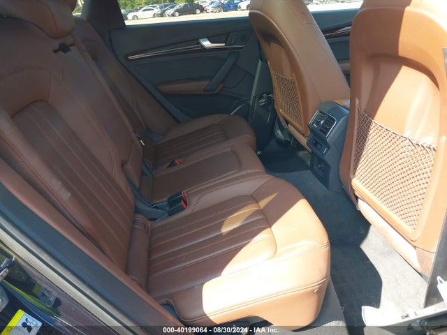 WA1BNAFY6J2067232 Audi Q5 2.0t Premium/2.0t Tech Premium