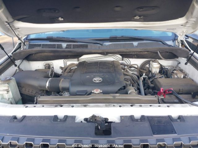 5TFEY5F18JX232561 Toyota Tundra Sr5 5.7l V8